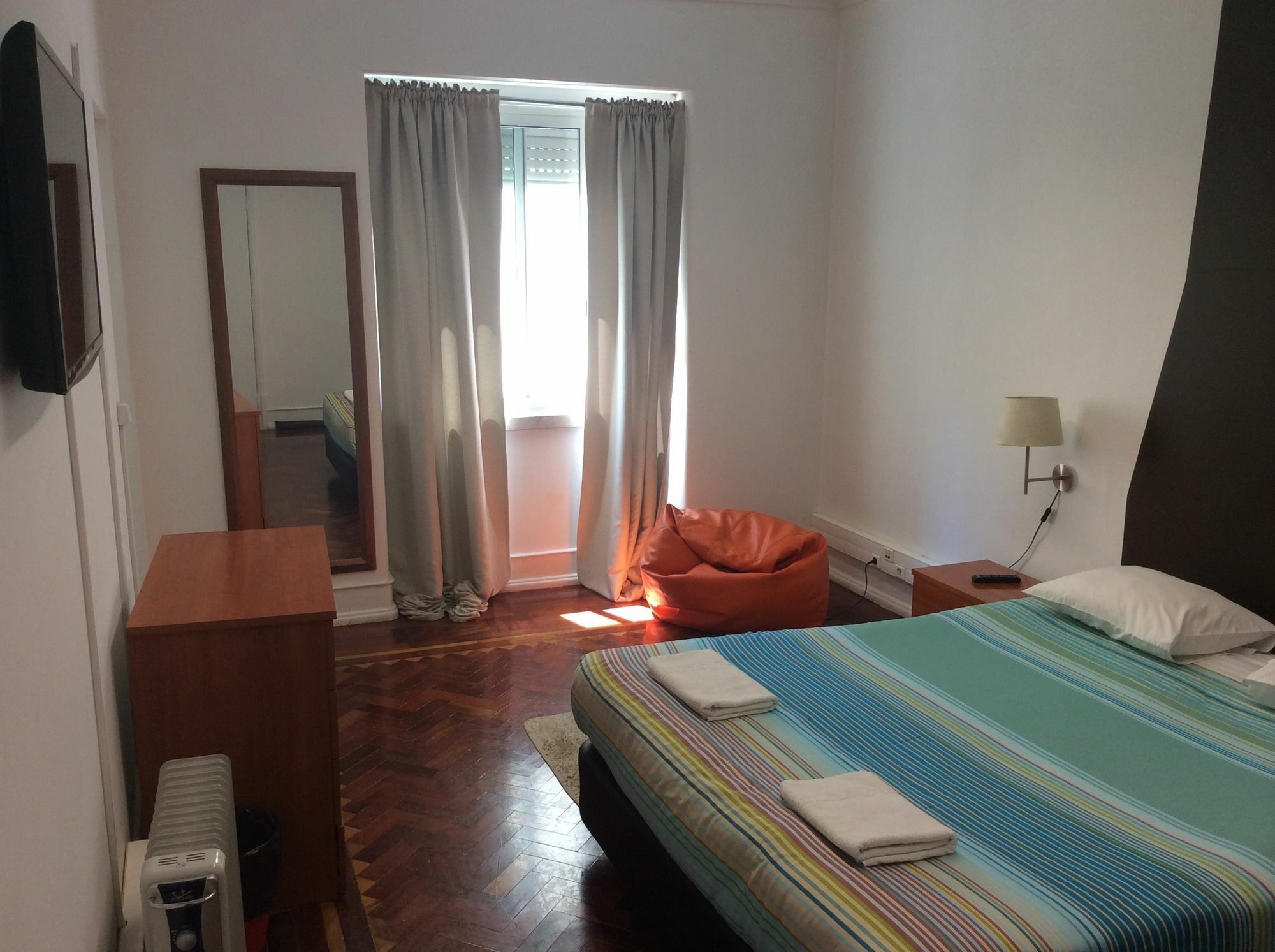Tagus Palace Guesthouse Лиссабон Экстерьер фото